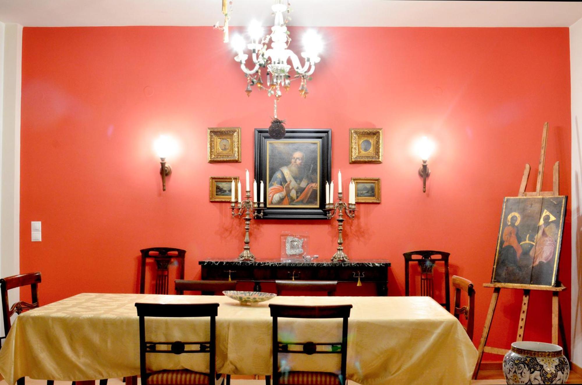 Aesthetic Delight - Stone Villa In Мистрас Екстериор снимка